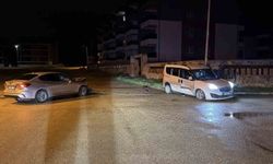 Alkollü sürücü ile 15 yaşındaki çocuğun kullandığı araç çarpıştı: 1 yaralı