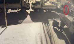 Antalya'da üzerinde anahtarı unutulan biber yüklü kamyonet terk edilmiş halde bulundu