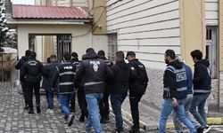 Ardahan merkezli 5 ilde 'rüşvet ve görevi kötüye kullanma' operasyonu: 7 kişi tutuklandı