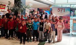 Aslanapa'da Kur'an kursu öğrencileri '571 Rahmet Peygamberi Hz Muhammed' filmini izledi