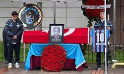 Atay Aktuğ için tören düzenlendi