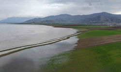 Aynı nokta, 7 yıl arayla: 2019'da kurudu, 2026'da sular altında kaldı