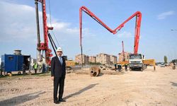 Başkan Altay: 'Otogar kavşağında kara yolunu ve raylı sistemi üste alacak bir köprülü kavşak çalışması yürütüyoruz'