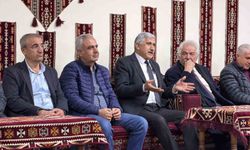 Başkan Hallaç, hukukçularla buluştu