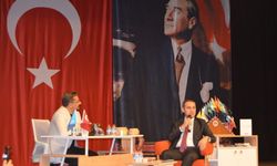 Bayındır'da öğrencilere yönelik kariyer günleri başladı