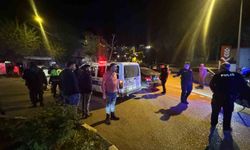 Bıçaklı kavgayı polis havaya ateş açarak sonlandırdı