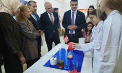 Bilecik'te '23 Nisan Çocuk Kimya Şenliği' düzenlendi