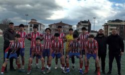 Bilecik'te bir maçta fileler 18 kez havalandı