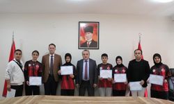 Bilecik'te sporculara başarı belgesi verildi