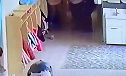 Boğazına yemek kaçan öğretmenin yardımına meslektaşı koştu