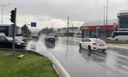 Bolu güne yağışla uyandı