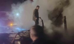 Burdur'da yanan ev kullanılamaz hale geldi