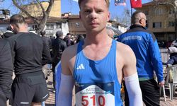 Bursa'da 18. Uluslararası Osmangazi Tarihi Kent Koşusu gerçekleştirildi