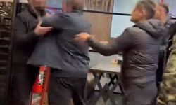 Büyükçekmece'de siparişi geç gelen şahıs, çalışanların üzerine yürüdü