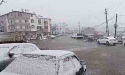 Çelikhan ilçesinde kar yağışı başladı