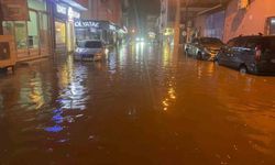 Çine'de sağanak etkili oldu, yollar göle döndü