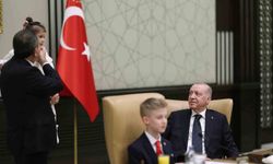 Cumhurbaşkanı Erdoğan, 23 Nisan'da koltuğunu Civan Boran'a devretti