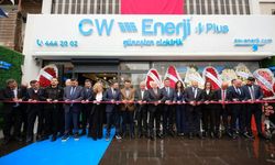 CW Enerji kendi enerjisini üreten Akıllı İzmir Plus bayisini hizmete açtı