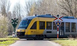 Danimarka'da iki tren çarpıştı: 4'ü ağır 17 yaralı