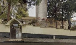 Depremde yıkılan Dostlar Camii, yeniden ayağa kalkıyor