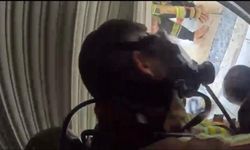 Diyarbakır'da filmleri aratmayan kurtarma operasyonu: Yangının ortasında kalan vatandaş kurtarıldı