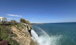 Düden Şelalesi'nde gökkuşağı hayran bıraktı