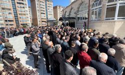 Edirne'de 5'inci kattan düşen çocuk toprağa verildi