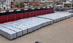 Efeler'de çöp konteynerleri yenileniyor