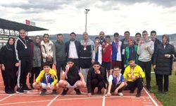 Elazığ'da özel sporcuların masa tenisi ve atletizm heyecanı