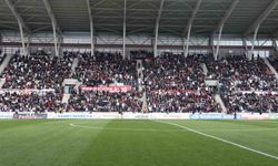 Elazığspor, şehirde bayrak seferberliği başlattı