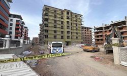 Eskişehir'de asansör boşluğuna düşen sıva ustası hayatını kaybetti