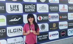 Eskişehirli tenisçi Zonguldak'ta şampiyon oldu