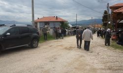 Gelin ve damat evde ölü bulundu, düğün evi cenaze evi oldu