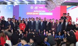 Gençlik ve Spor Bakanı Bak: 'Türkiye her haliyle spor ülkesi olma yolunda hızlıca ilerliyor'