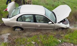 Gönen'de trafik kazası: 3 kişi yaralandı