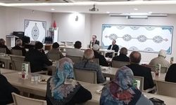 Hacı adaylarına kutsal yolculuk öncesi bilgilendirme