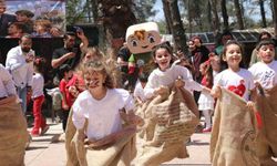 Haliliye'de minikler 23 Nisan coşkusunu yaşadı