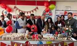 Hastanede 23 Nisan coşkusu: Minik hastalara sürpriz bayram etkinliği