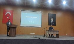 Hisarcık 15 Temmuz Şehitleri Anadolu Lisesi'nde 'İklim Değişikliği' Konferansı