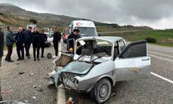 İki otomobilin çarpıştığı kazada: 1 kişi yaralandı