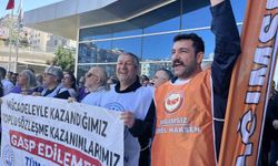 İzmir belediyelerinde maaş krizi: 3 ilçede memurlar iş bırakma eyleminde