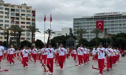 İzmir'de 23 Nisan coşkusu