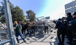 İzmir'de Meslek Fabrikası tahliyesinde gerginlik