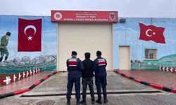 Jandarma farklı suçlardan aranan 34 kişiyi yakaladı