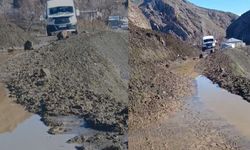Kamışlı-Geçitli yolunda heyelan meydana geldi