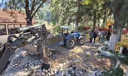 Karaburun'da Nergis Çay Bahçesi'nin çocuk parkı yapılması protesto edildi