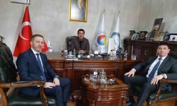 Kars'ta Türkiye-Azerbaycan ekonomik iş birliği masaya yatırıldı