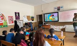 Kars'ta Yeşilay'dan miniklere sağlıklı yaşam eğitimi