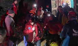 Kastamonu'da dağlık alanda uçurumdan düşen genç için ekipler seferber oldu