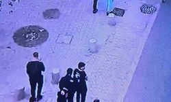 Kıbrıs'ta Rum tarafından çirkin saldırı: Sivillere taş ve patlayıcı madde atıldı